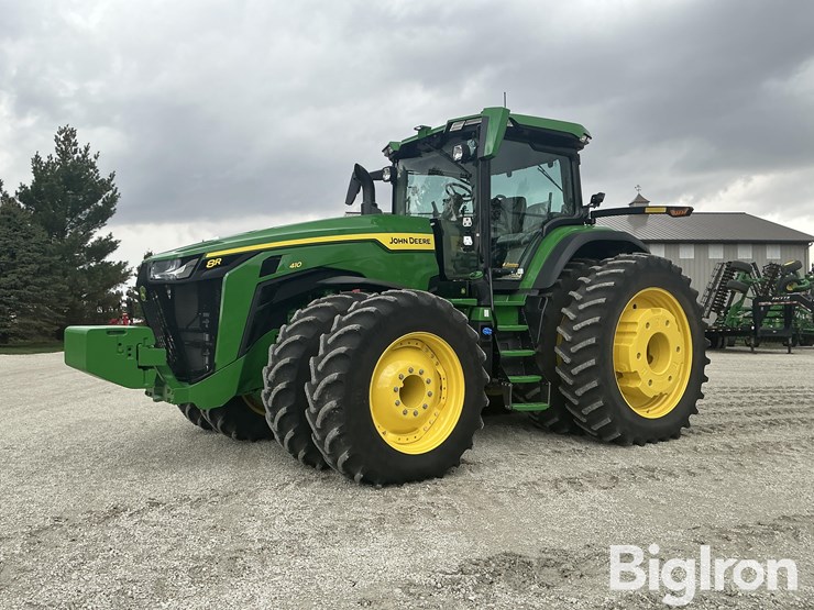 2023-john-deere-8r-410-image-1