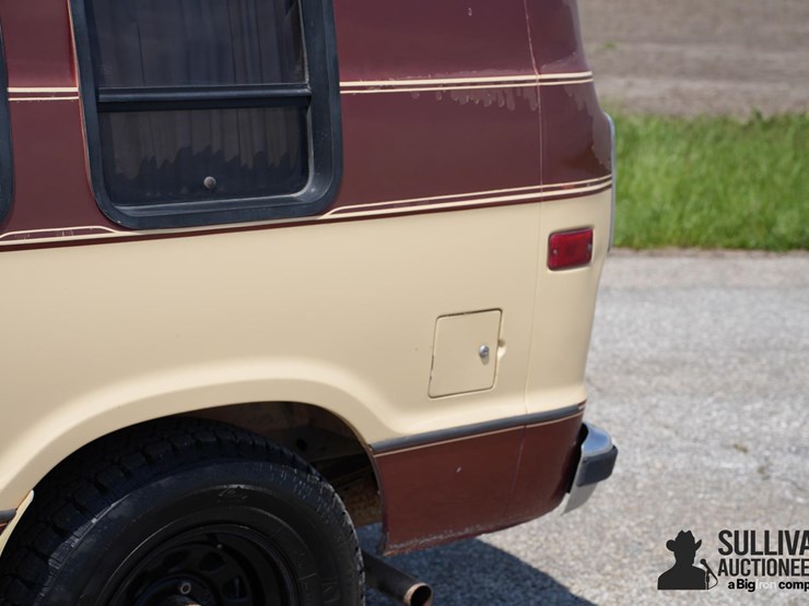 1985-dodge-ram-250-image-18