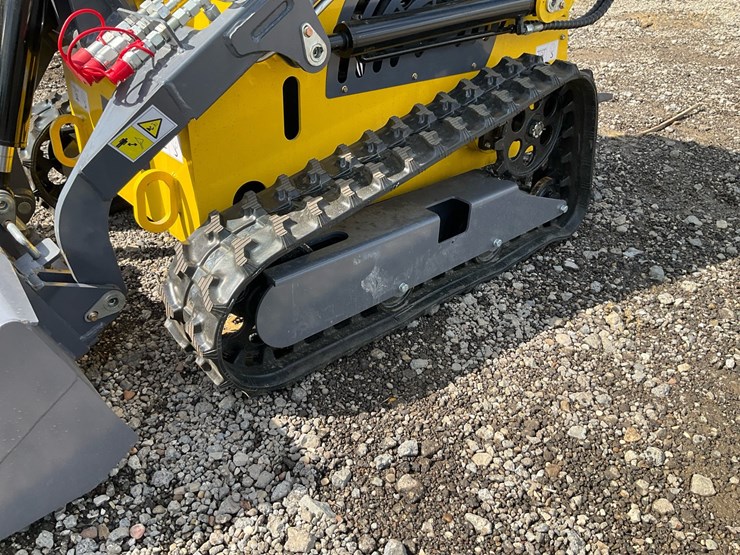 #1010-•-unused-landhonor-lhr-t460k1-mini-skid-steer-track-loader---middlefield,-oh-image-11
