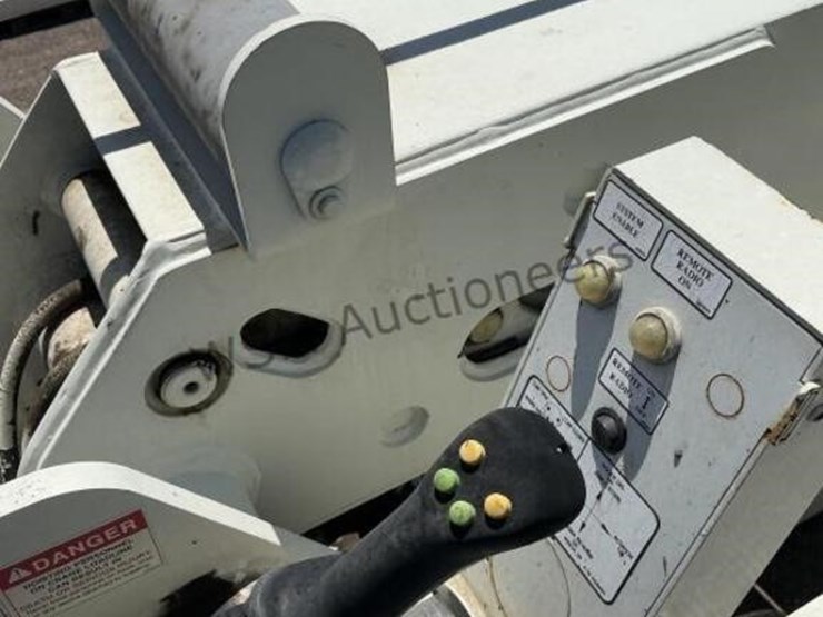 2009-international-workstar-7600-image-18