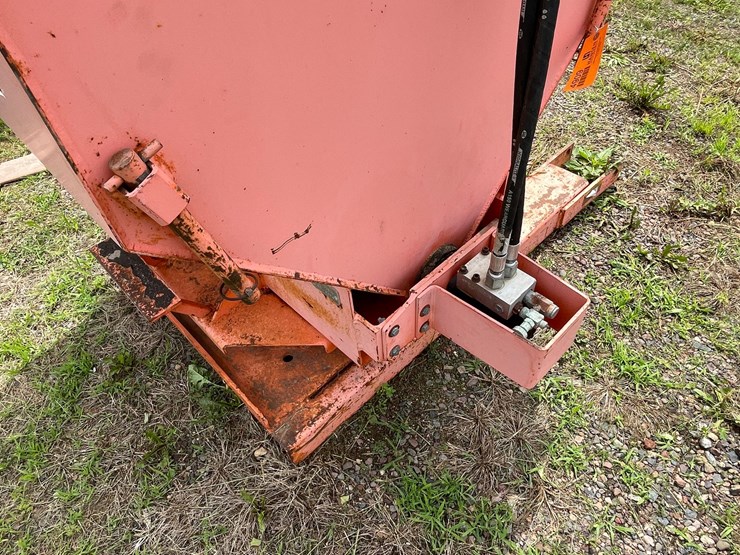 #4909-•-grout-hog-hydraulic-driven-grout-delivery-system-image-11