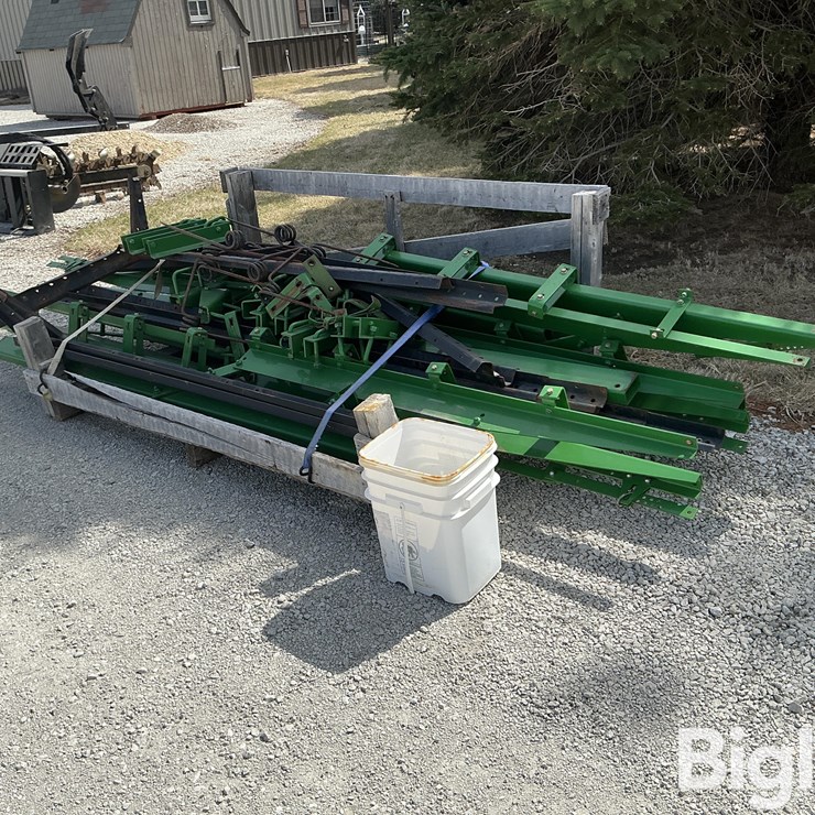 JOHN DEERE 726