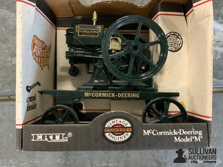 ertl,-mccormick-deering-model-m-1/6-scale-gasoline-engine-image-9