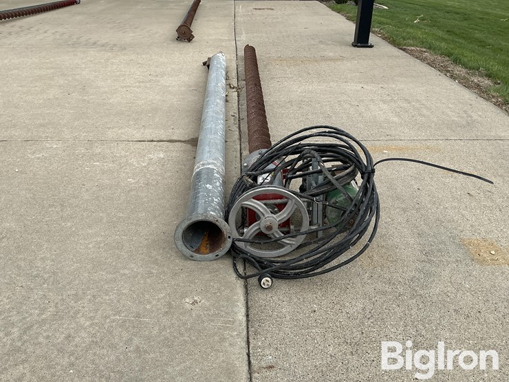 hutchinson-auger-image-2