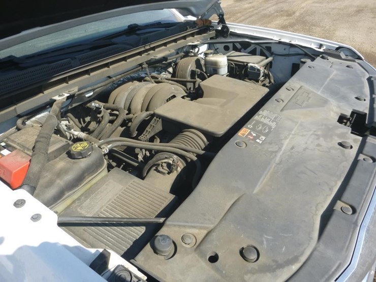 2016-chevrolet-1500-image-11