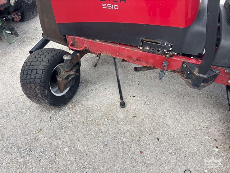 2012-toro-reelmaster-5510-commercial-reel-mower-image-10