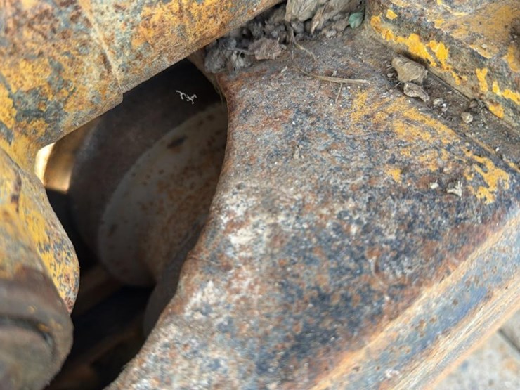 2012-john-deere-450-image-30
