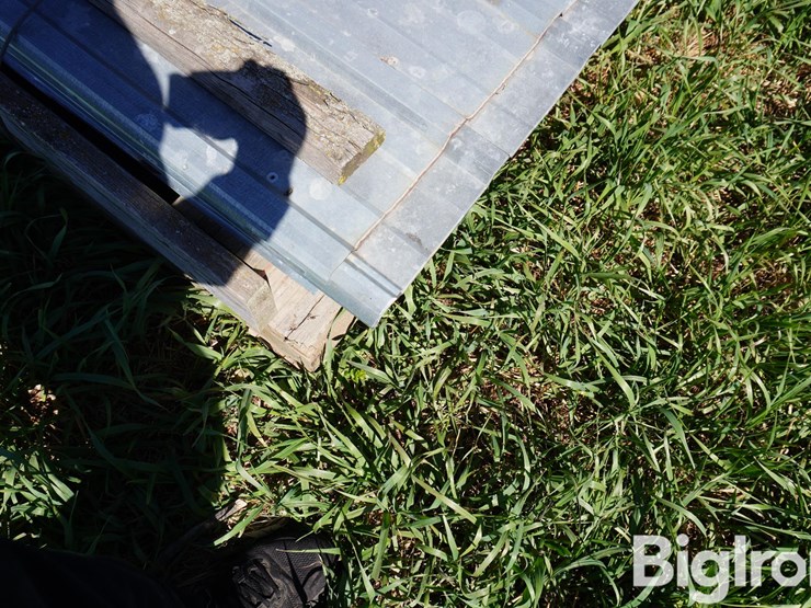 38"x16'-steel-siding-image-10