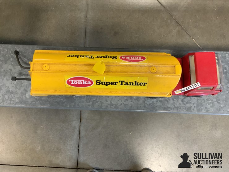 tonka-super-tanker-truck-and-trailer-image-9