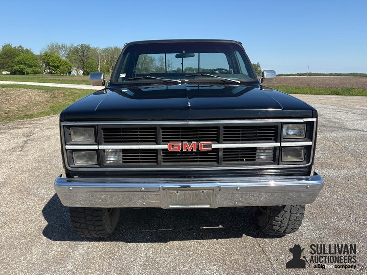 run-#151---1986-gmc-k1500-4x4-pickup-image-2