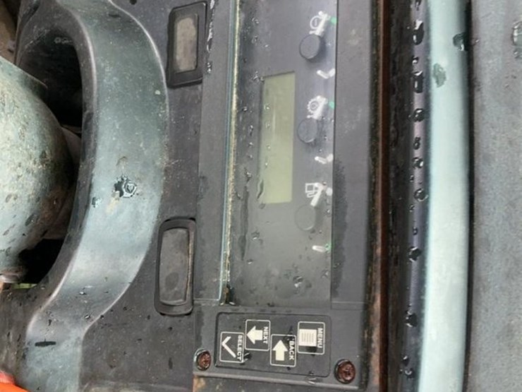 2007-deere-540g-iii-image-18