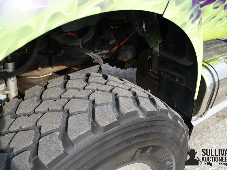 2007-ford-f650-image-17