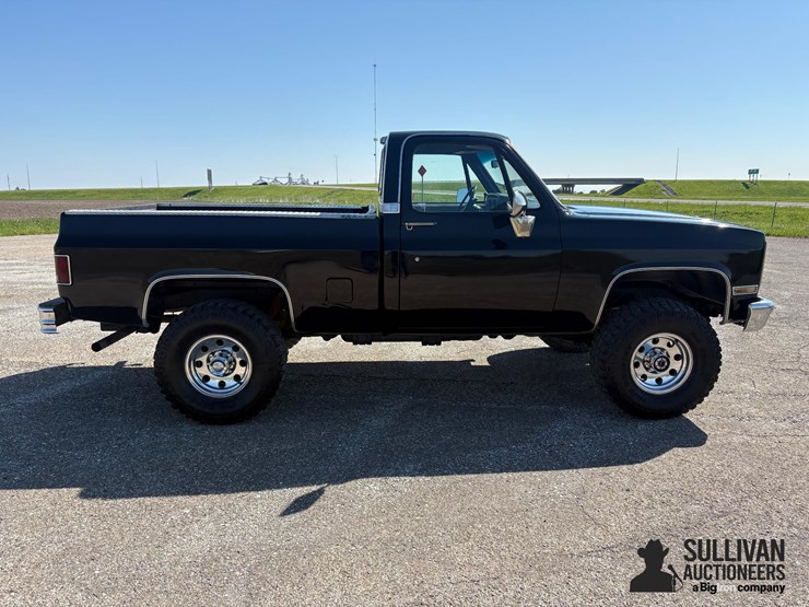 run-#151---1986-gmc-k1500-4x4-pickup-image-4