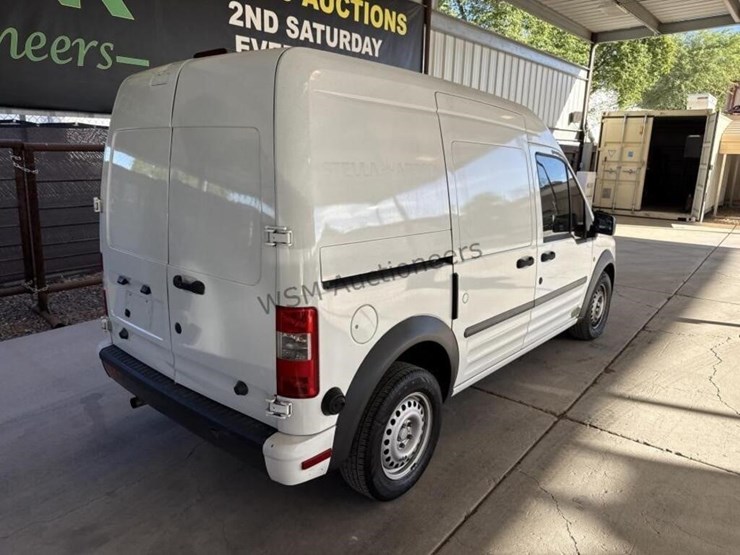 2012-ford-transit-connect-image-8