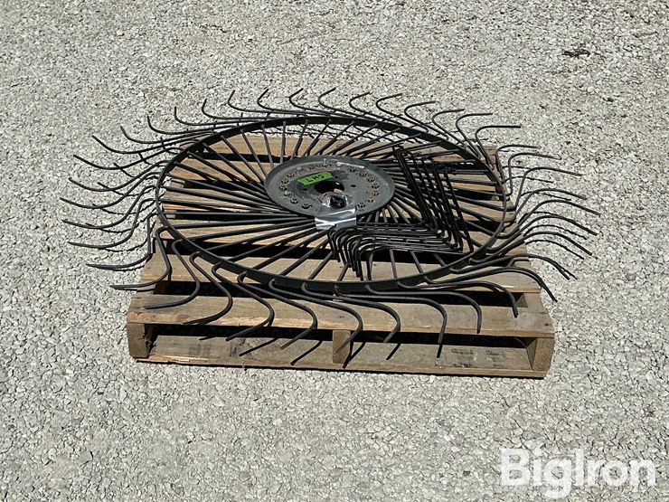 kuhn-rake-wheel-image-2