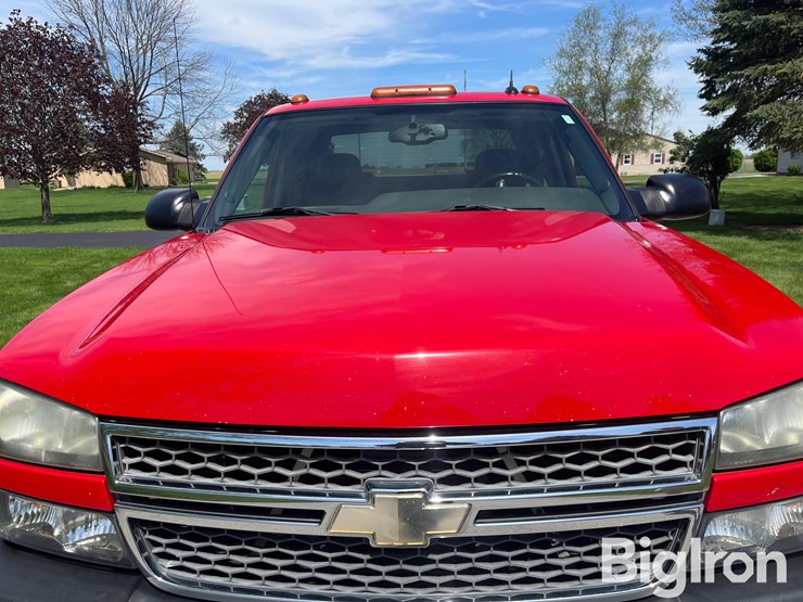 2005-chevrolet-2500-image-12