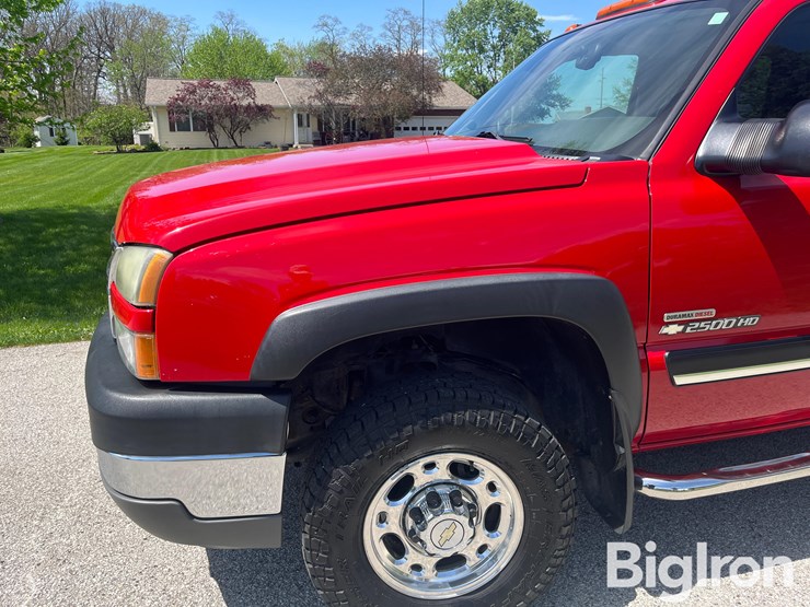 2005-chevrolet-2500-image-10