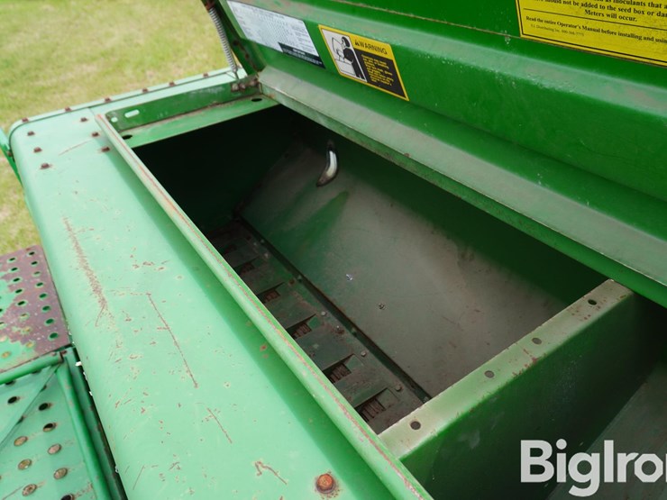 john-deere-750-image-9