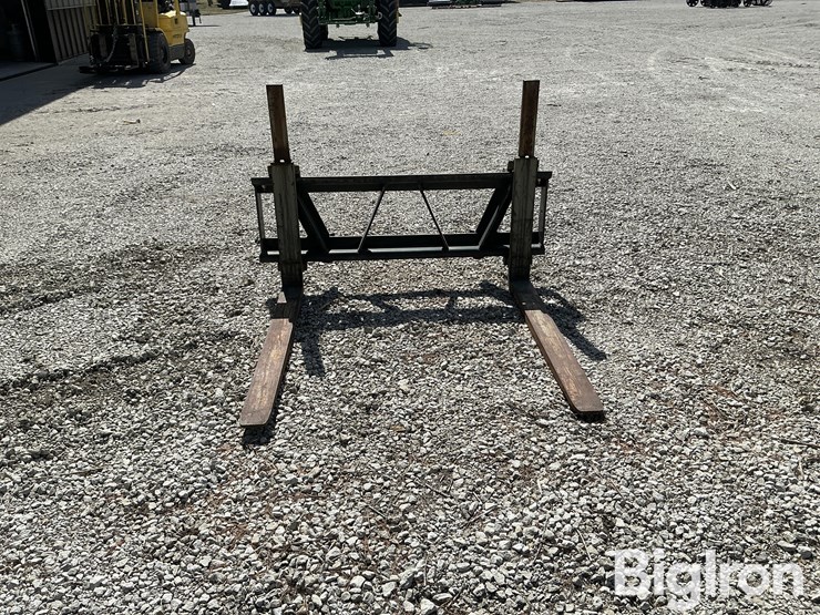 2005-quicke-loader-pallet-forks-image-2