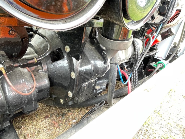 #4907-•-1994-ingersoll-rand-diesel-air-compressor-image-15