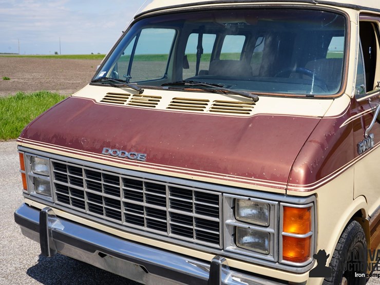 1985-dodge-ram-250-image-10