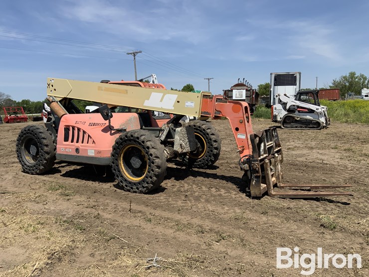 2006-jlg-g6-42a-image-3