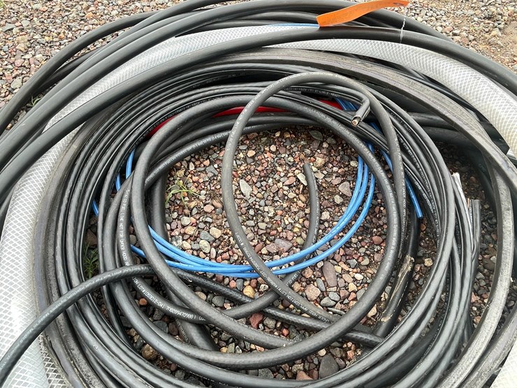 #4934-•-assorted-hoses-and-cords-image-7