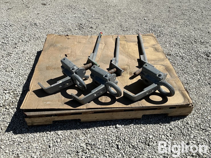 agri-speed-hitch-wagon-tongue-adapter-image-2