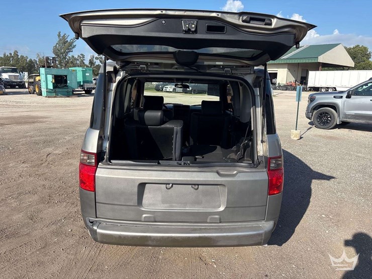 2003-honda-element-image-15