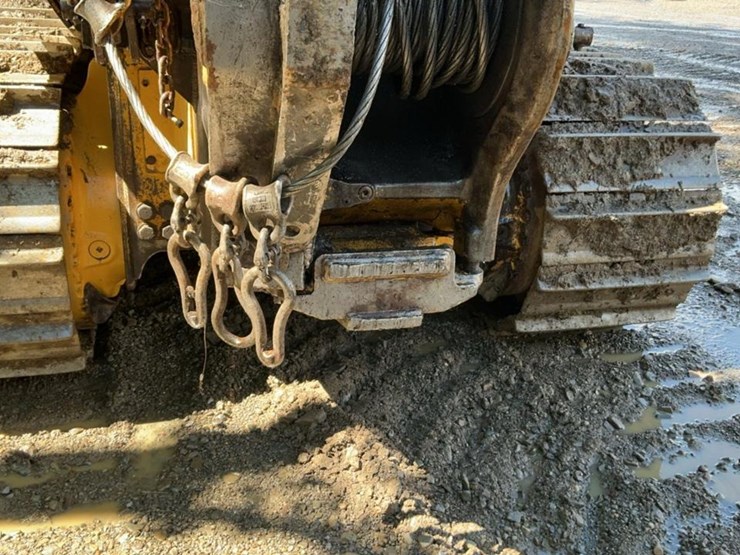 2004-deere-700h-lgp-image-33