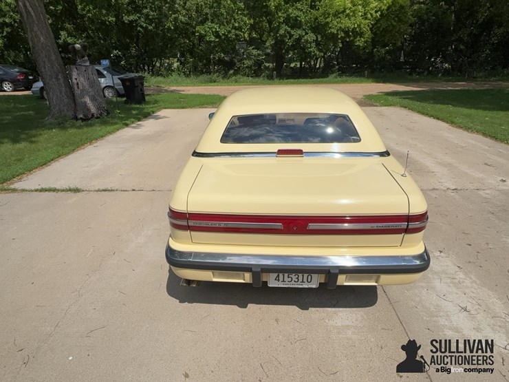 1989-maserati-convertible-coupe-collector-car-image-6