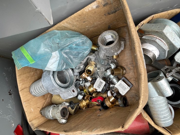 #4930-•-contents-of-job-box-image-8