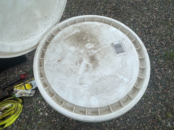#4939-•-stack-of-5-gallon-pail-lids-image-5