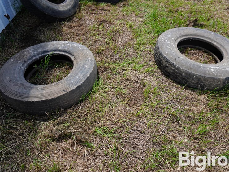 9.00-20-tires-image-4
