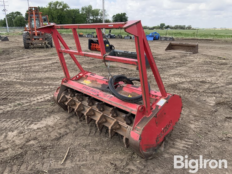 fecon-hydraulic-forehead-mulcher-skid-steer-attachment-image-1