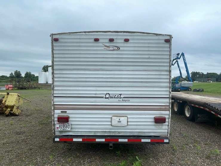#4931-•-2001-jayco-qwest-27'-fifth-wheel-camper-(has-wi-title)-image-5