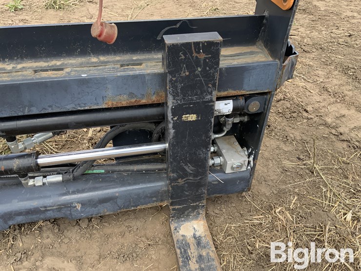 2023-wolverine-pfa-11-3300g-hydraulic-fork-skid-steer-attachment-image-11