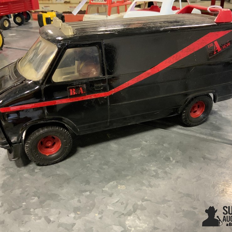 1983 Ertl The A Team Van W/Mr. T Action Figure