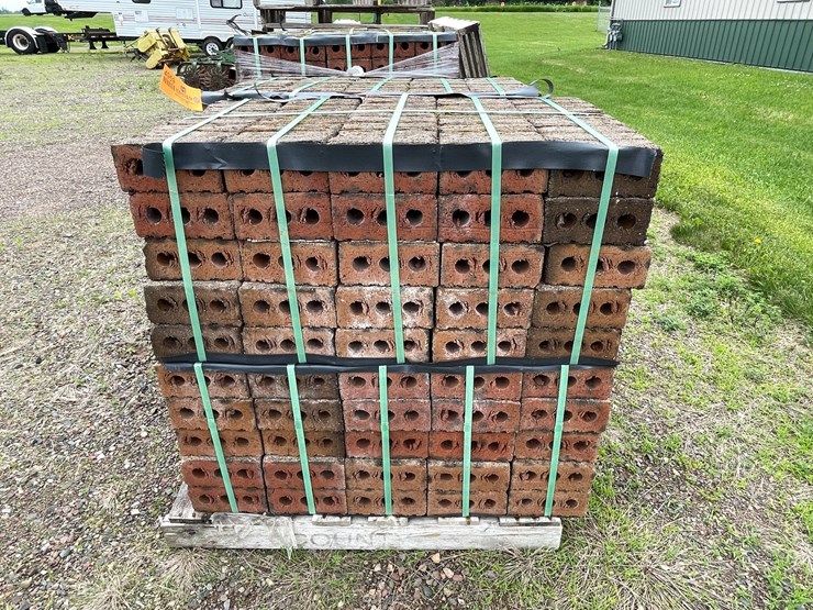 #4959-•-pallet-of-bricks-image-9