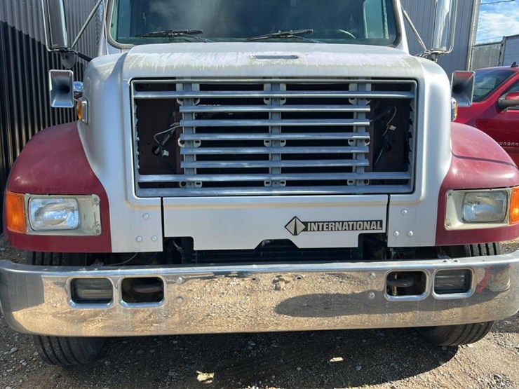 #153-•-1995-international-4700lp-heavy-duty-service-truck-image-8