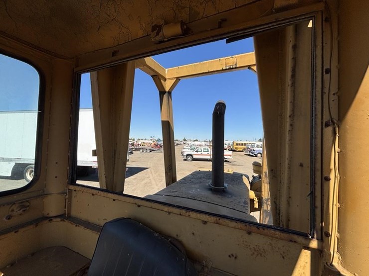caterpillar-14e-image-56