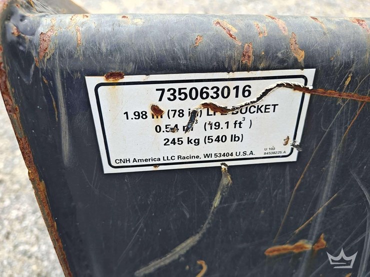2023-new-holland-c345-image-11