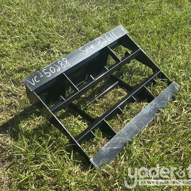 Unused SDLANCH Land Levler to suit Mini Skidsteer