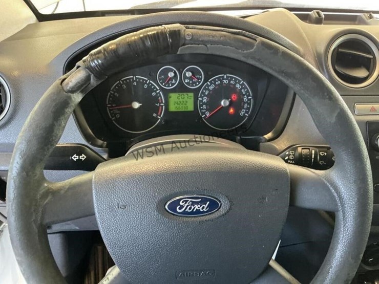 2013-ford-transit-connect-image-18