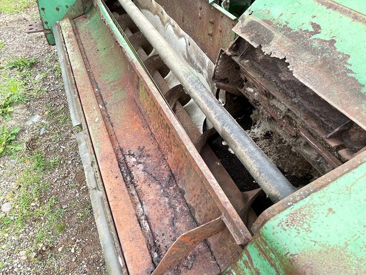 john-deere-3940-image-29