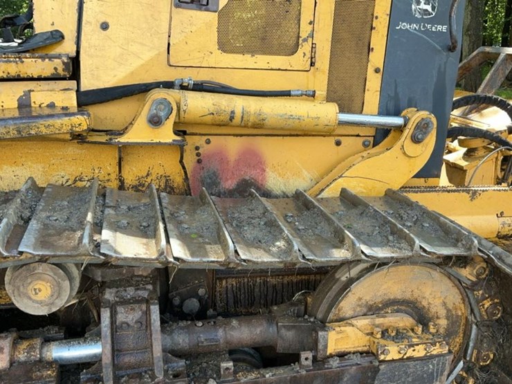 2004-deere-700h-lgp-image-49
