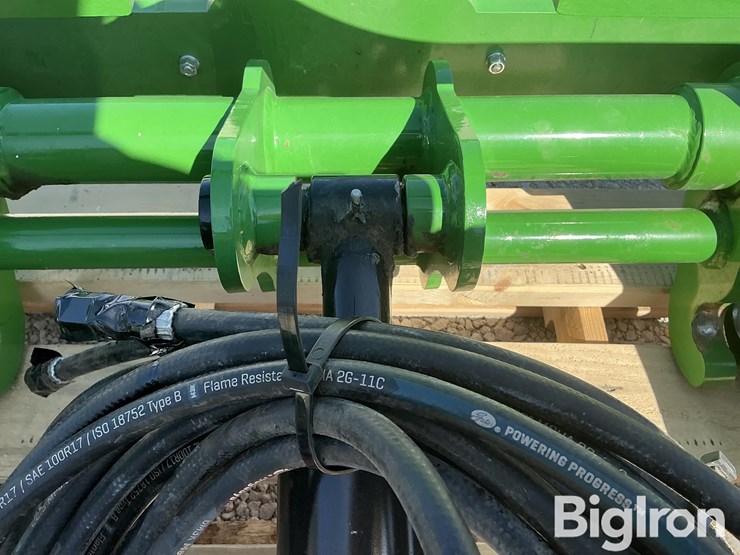 john-deere-8r-410-image-20