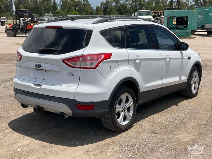 2016-ford-escape-image-3