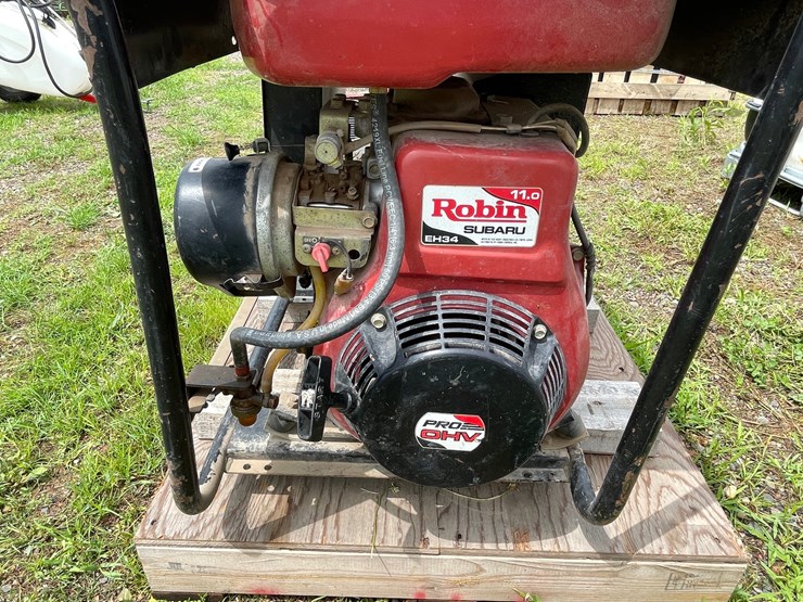 #4923-•-premier-pow'r-gard-6000-gas-generator-image-7