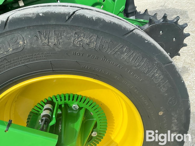 2022-john-deere-1775nt-image-14